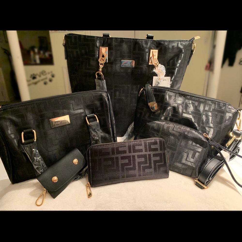 Black Handbag Set